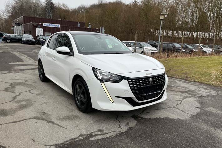 Hvid Peugeot 208 fra 2020