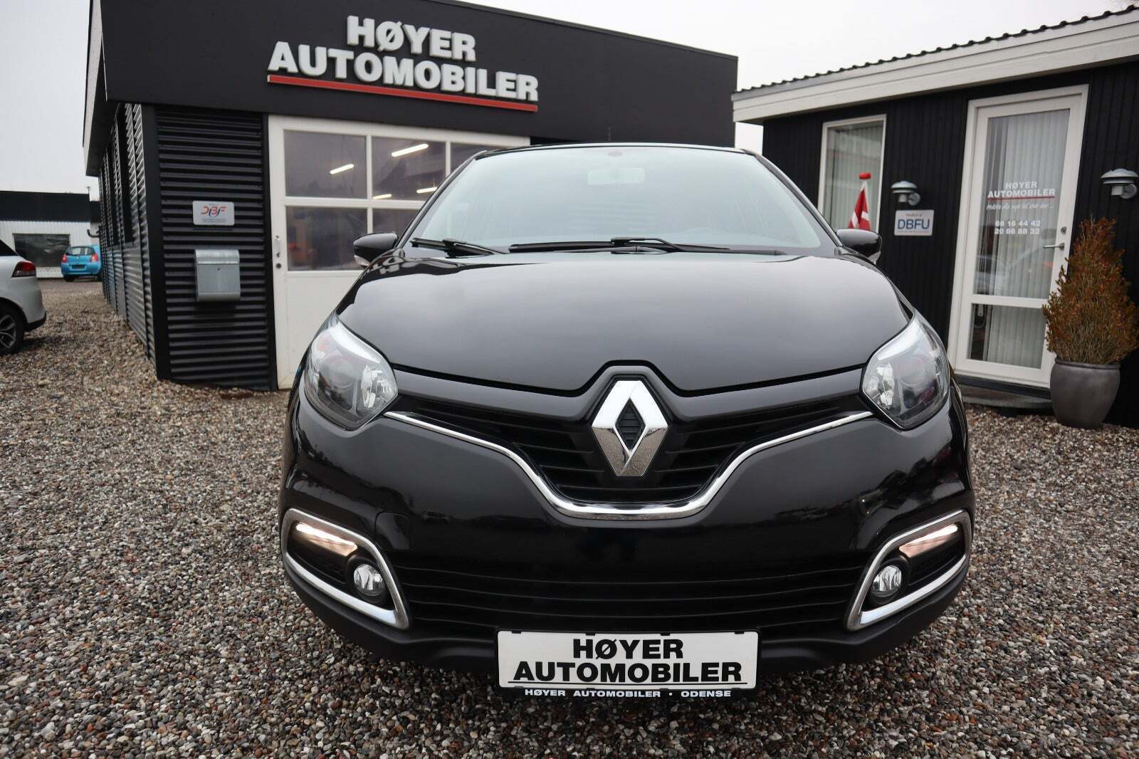Sort Renault Captur fra 2017