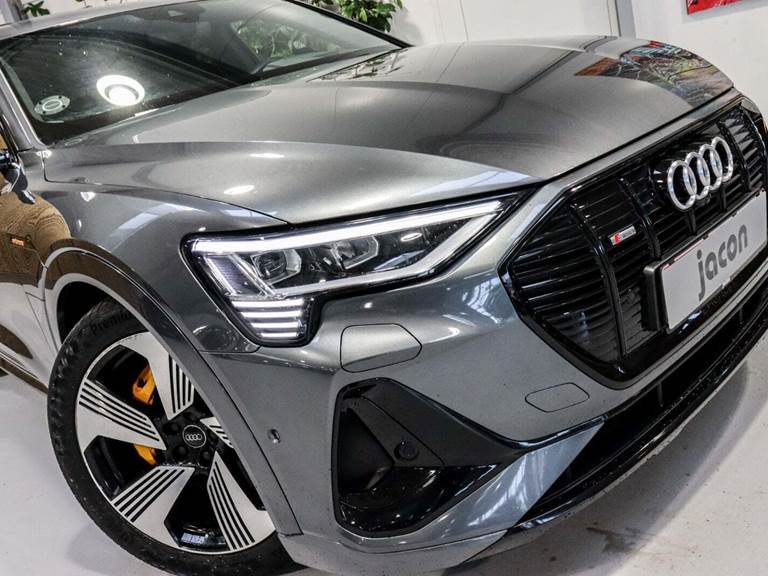 Audi e-tron 55 S-line Sportback quattro