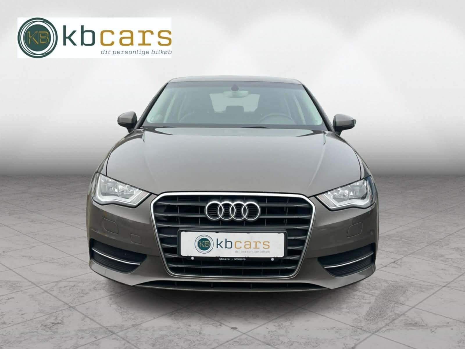 Audi A3 1,6 TDi 110 Ambiente Sportback