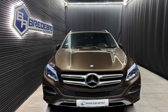 Brun Mercedes GLE350 d fra 2016