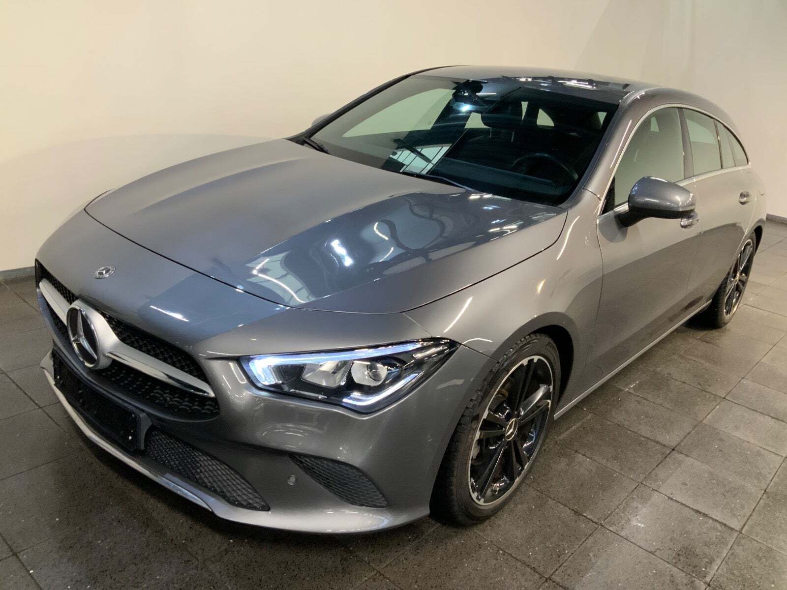 Mercedes CLA200 1,3 Progressive Shooting Brake aut.