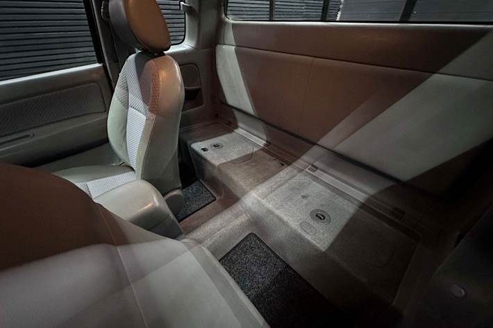 undefined Toyota HiLux fra 2007 set indefra