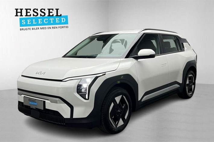 Beige Kia EV3 fra 2025 set udefra