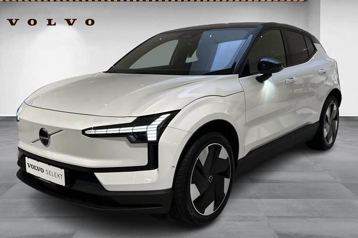 Hvid Volvo EX30 fra 2024 set udefra