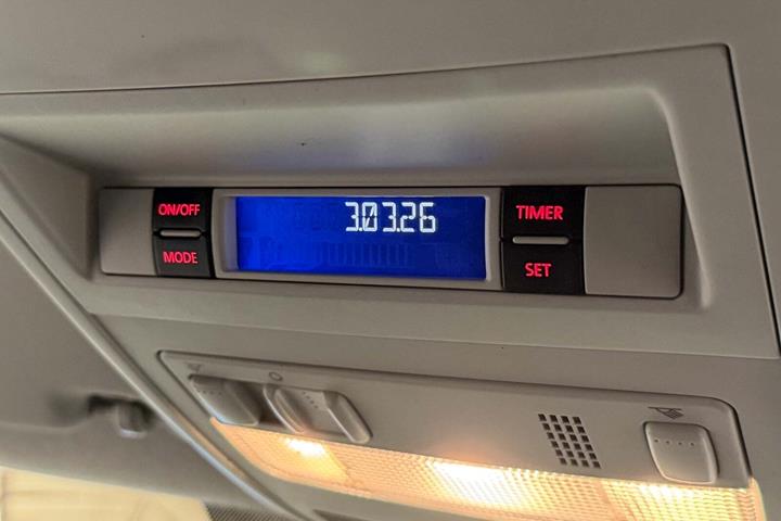 Hvid VW Transporter fra 2017
