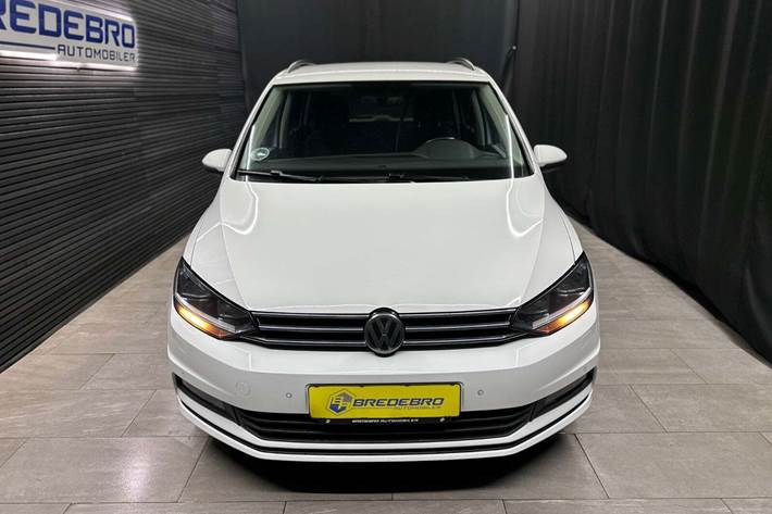 undefined VW Touran fra 2020