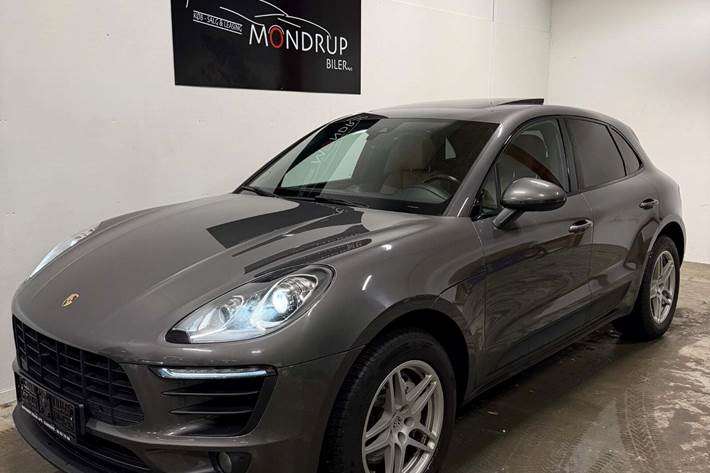 Grå Porsche Macan S fra 2018 set udefra
