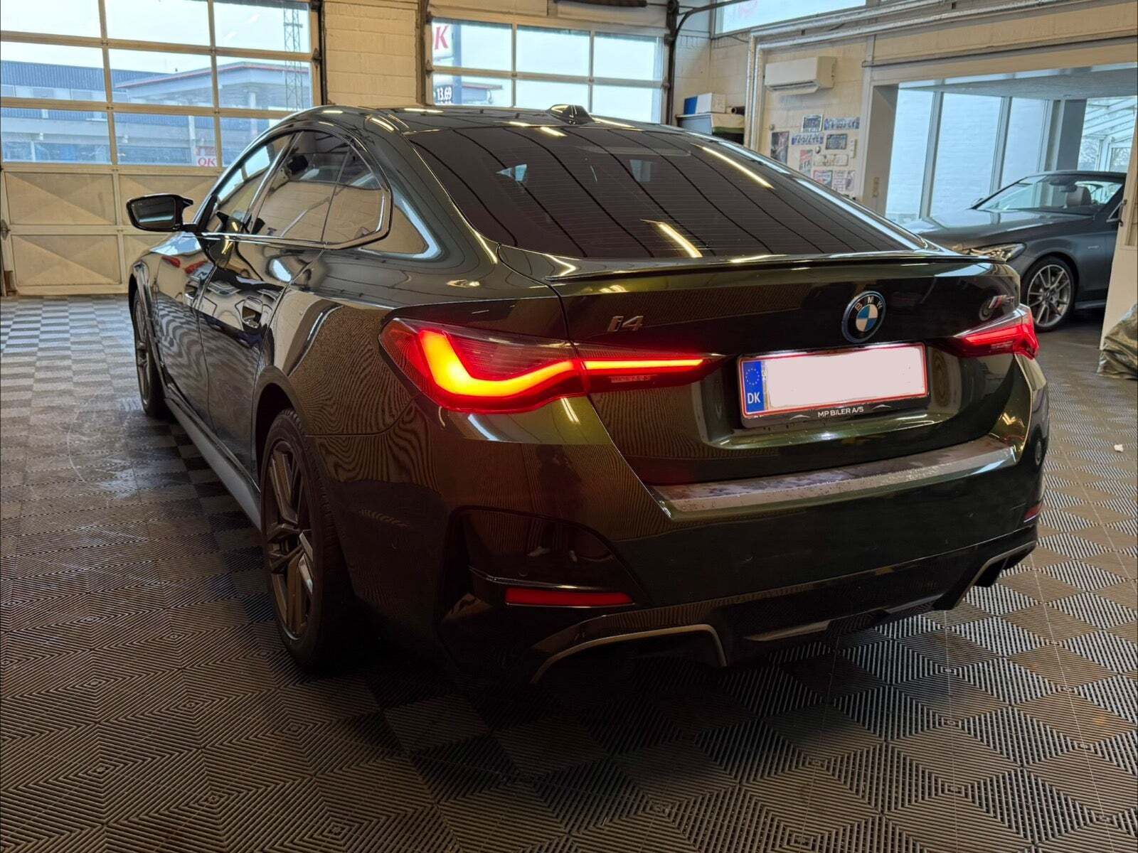 Grøn BMW i4 fra 2022