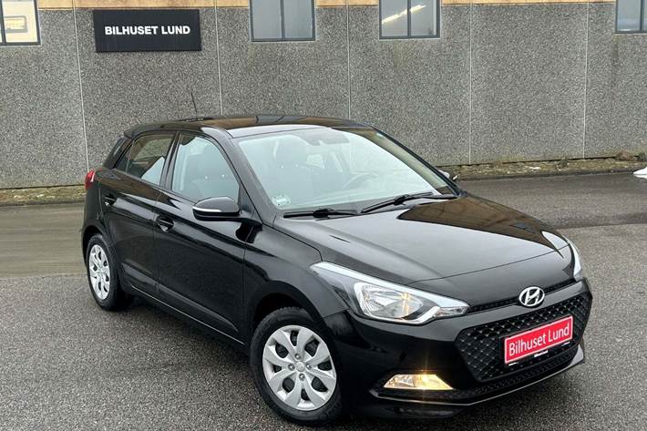 Sort Hyundai i20 fra 2017