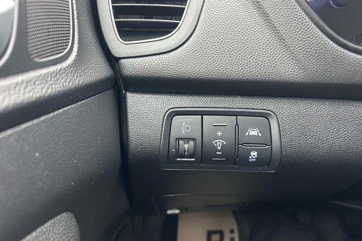 Sort Hyundai i20 fra 2017