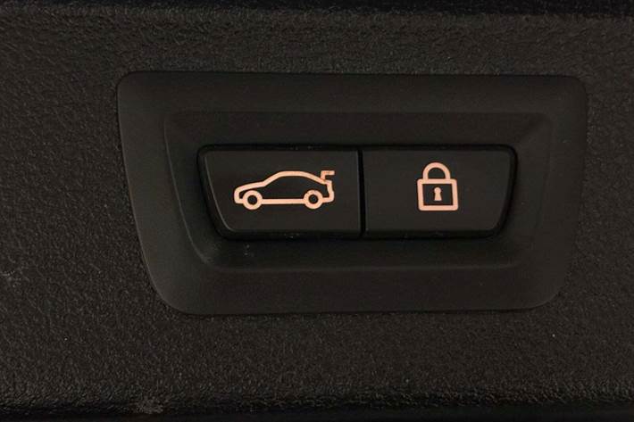 Sort BMW X5 fra 2016