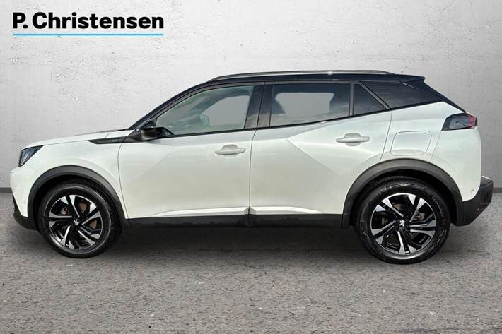 Hvid Peugeot e-2008 fra 2022