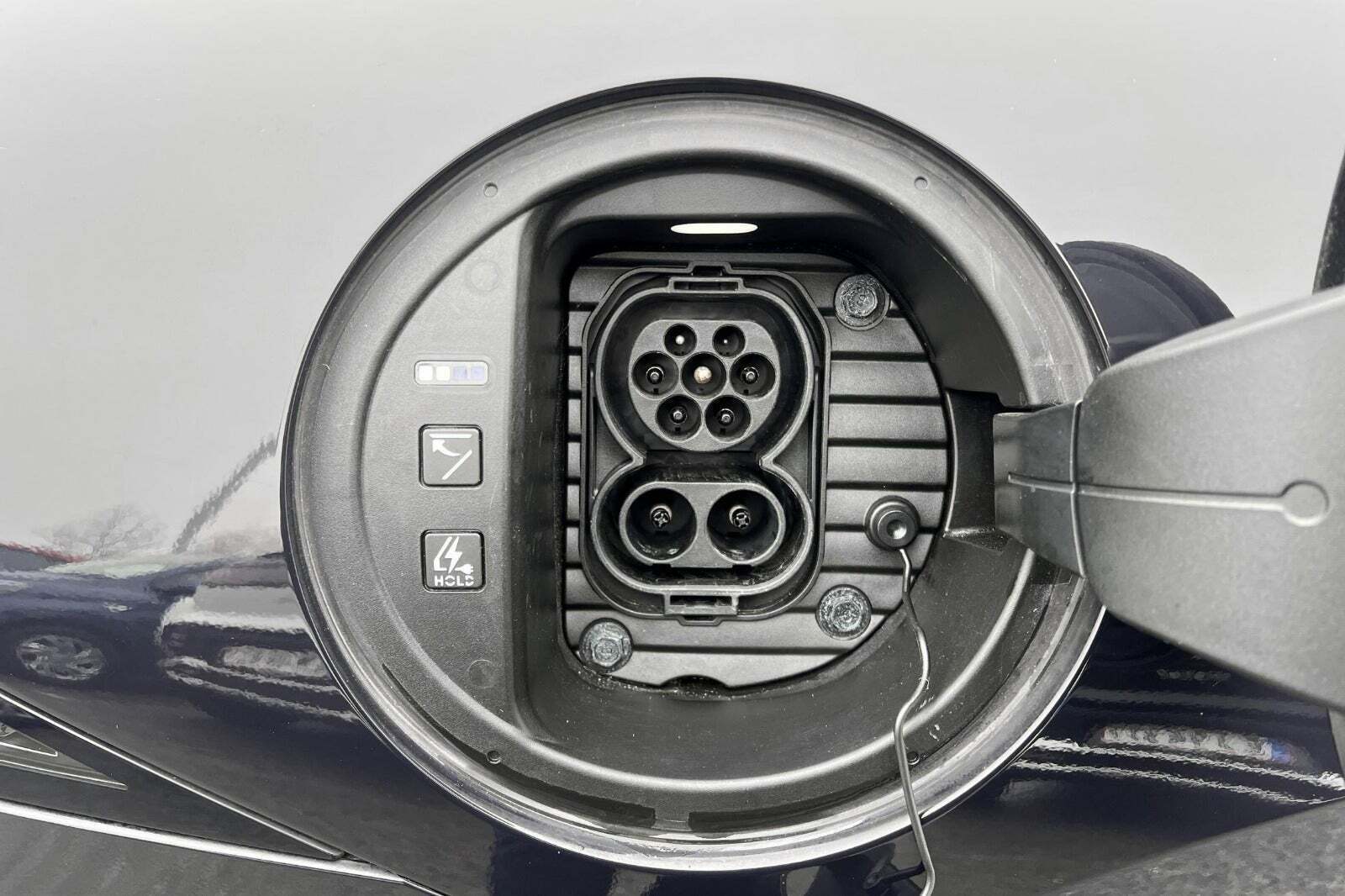 Blå Hyundai Ioniq 6 fra 2023