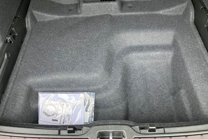 Sort Volvo XC40 fra 2022