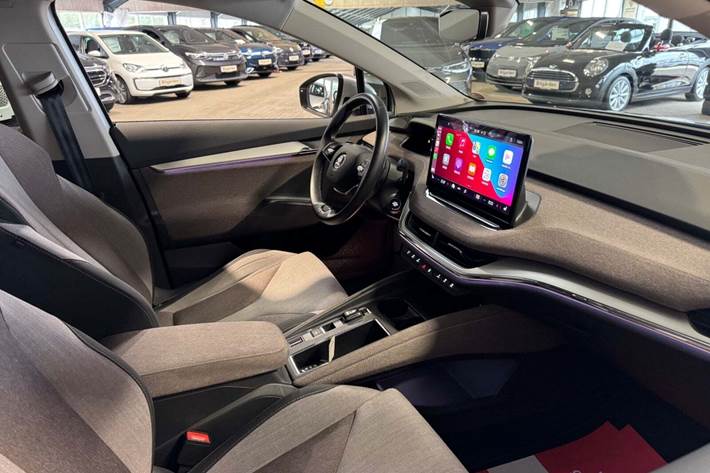 Sølv Skoda Enyaq fra 2021