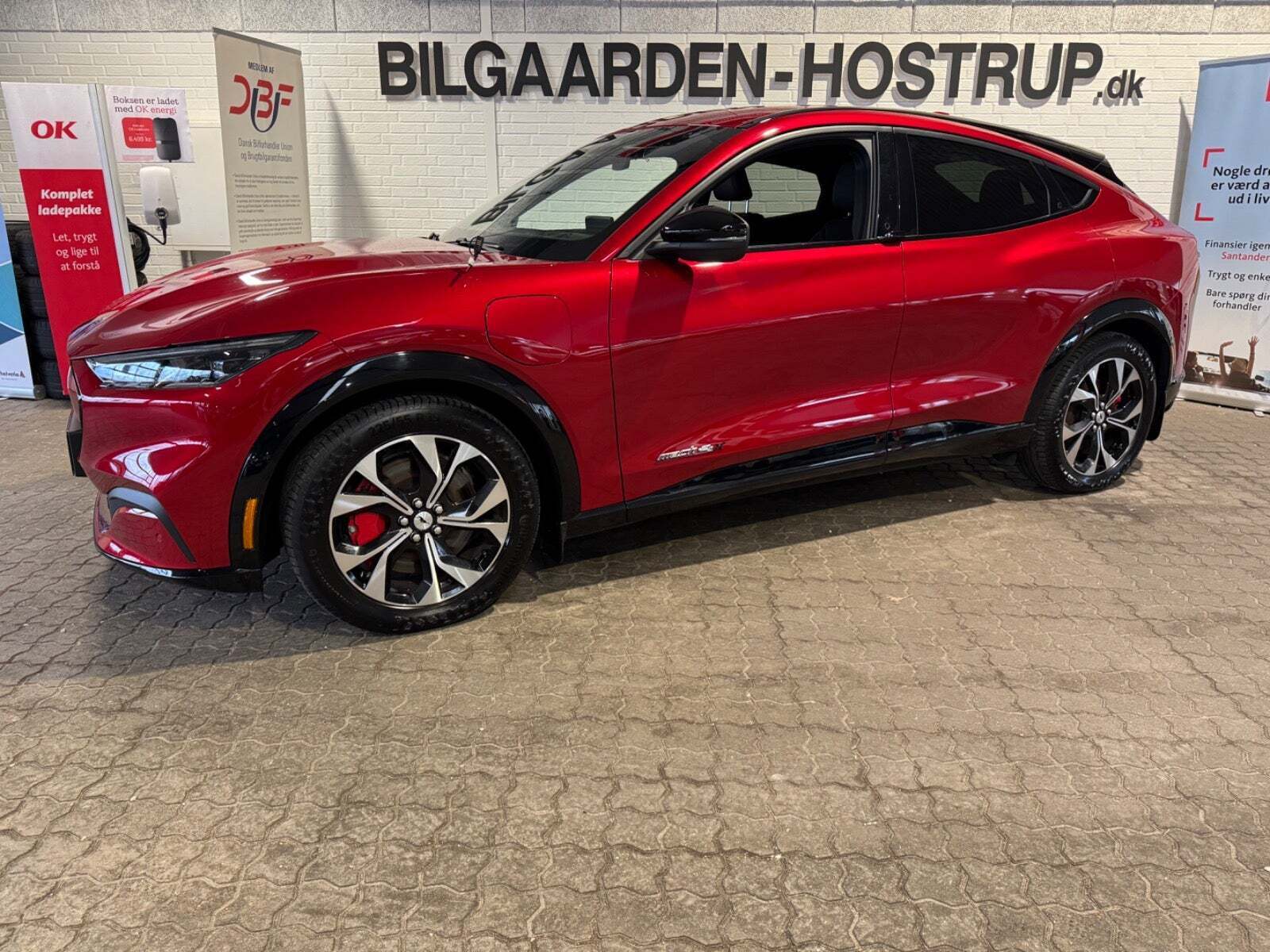 Ford Mustang Mach-E 88 Extended Range AWD