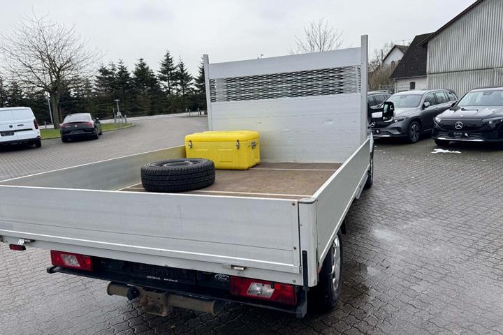 Hvid Ford Transit 350 L3 Chassis fra 2021