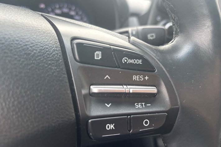 Hvid Hyundai Kona fra 2018