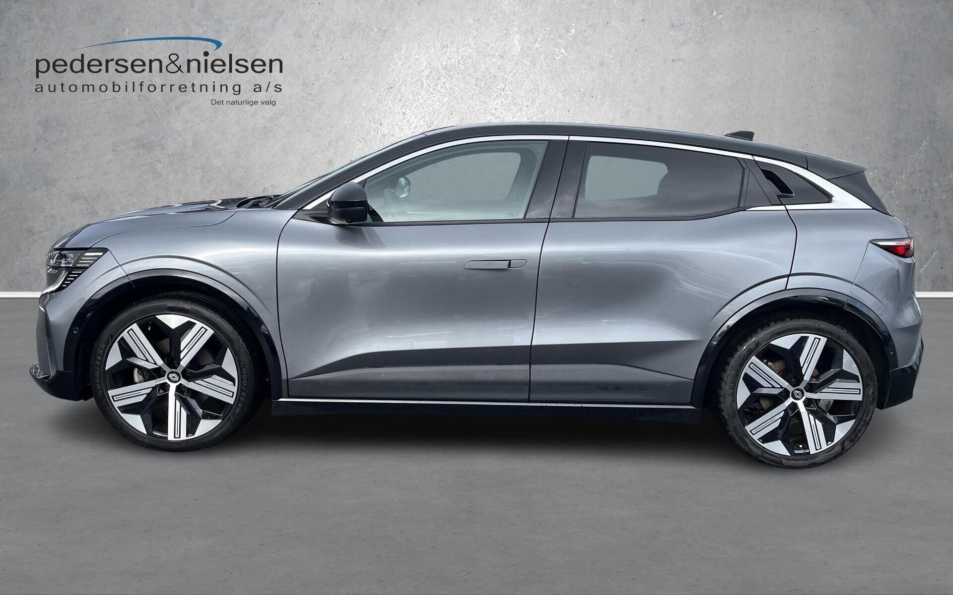 Renault Mégane E-TECH Iconic 220HK 5d Aut.