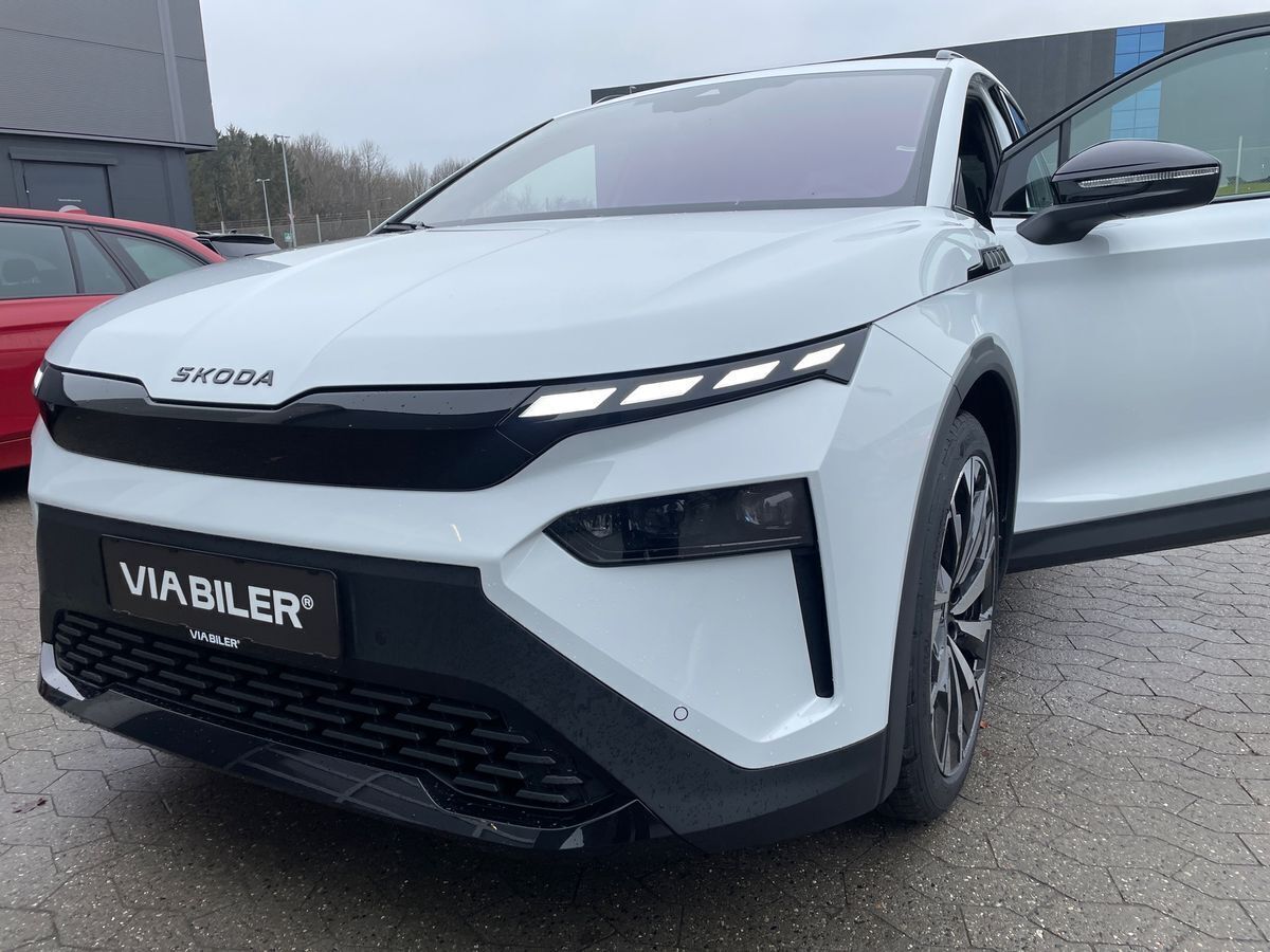 Hvid Skoda Elroq fra 2026