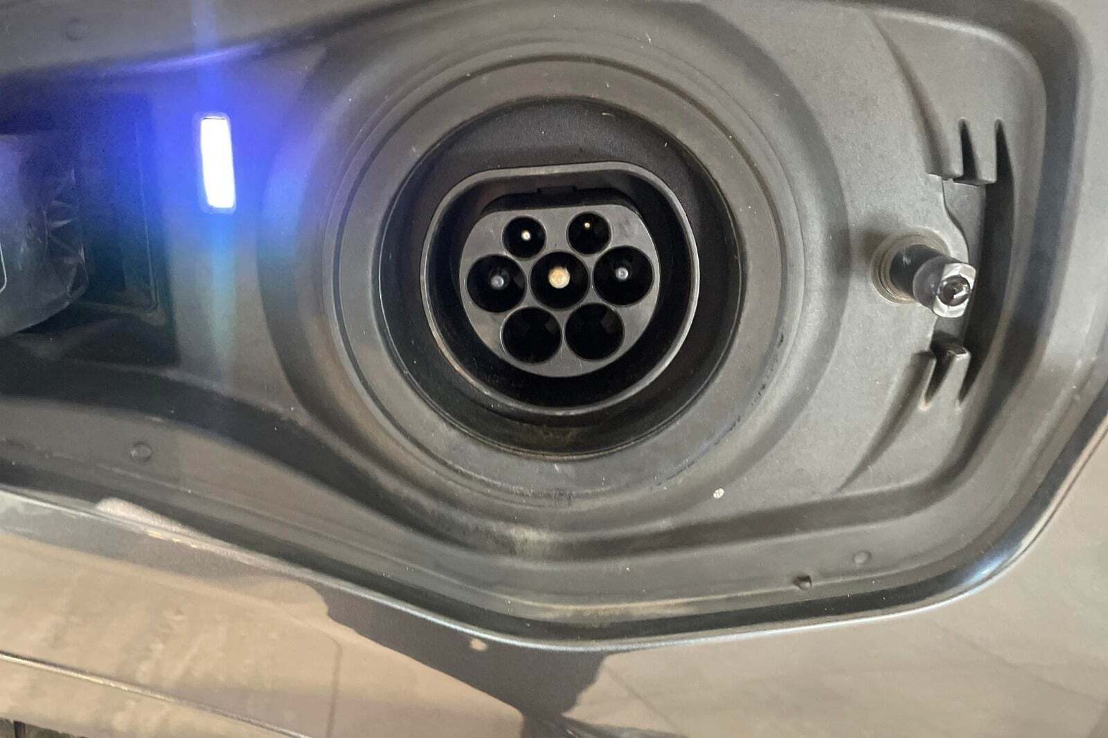 Grå BMW X1 fra 2022