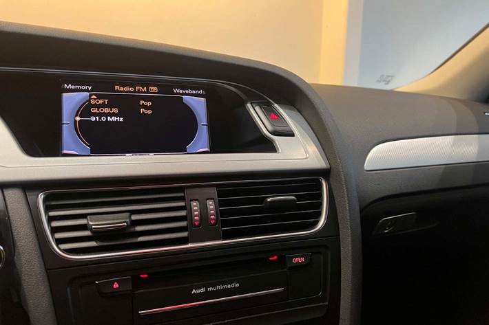 Sort Audi A4 fra 2012