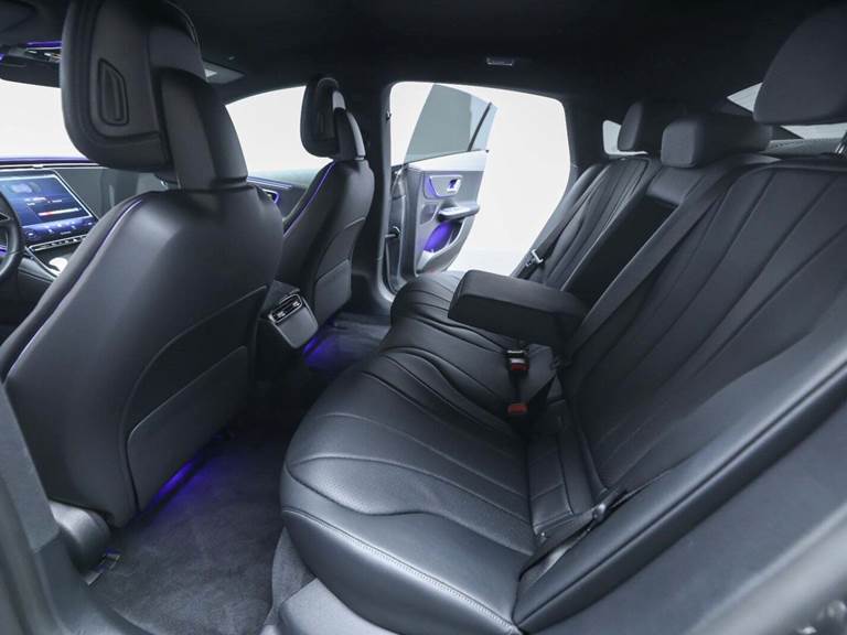 Mercedes EQE350 Electric Art