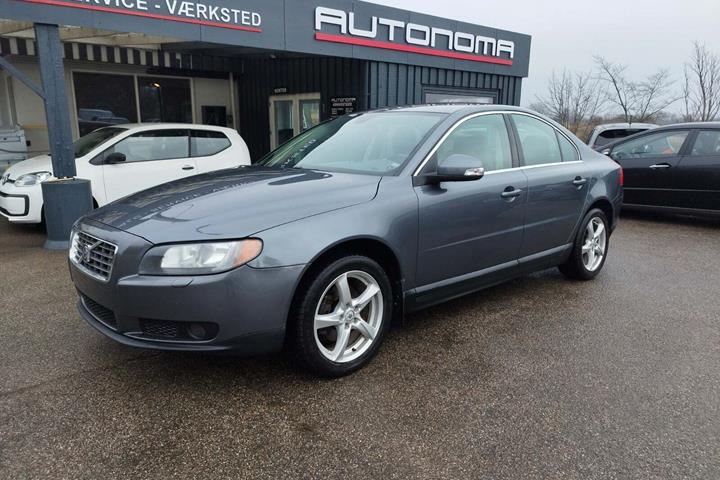 Grå Volvo S80 fra 2007