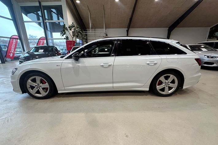 Hvid Audi A6 fra 2020