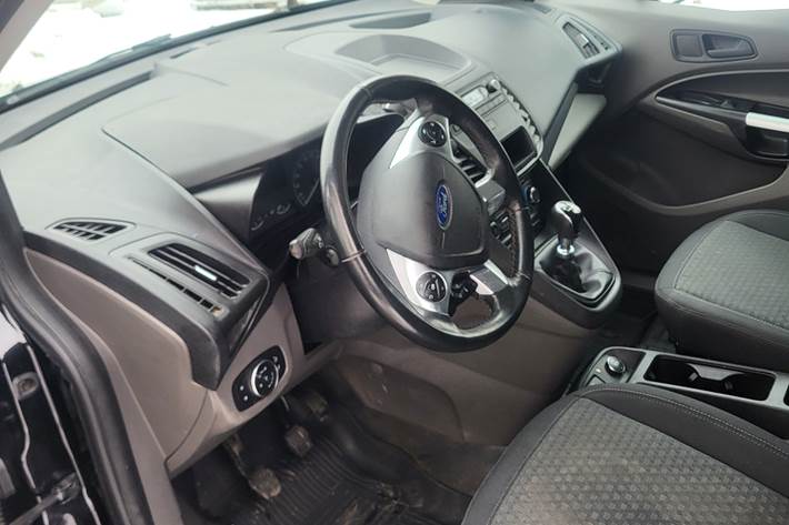 Sort Ford Transit Connect fra 2020