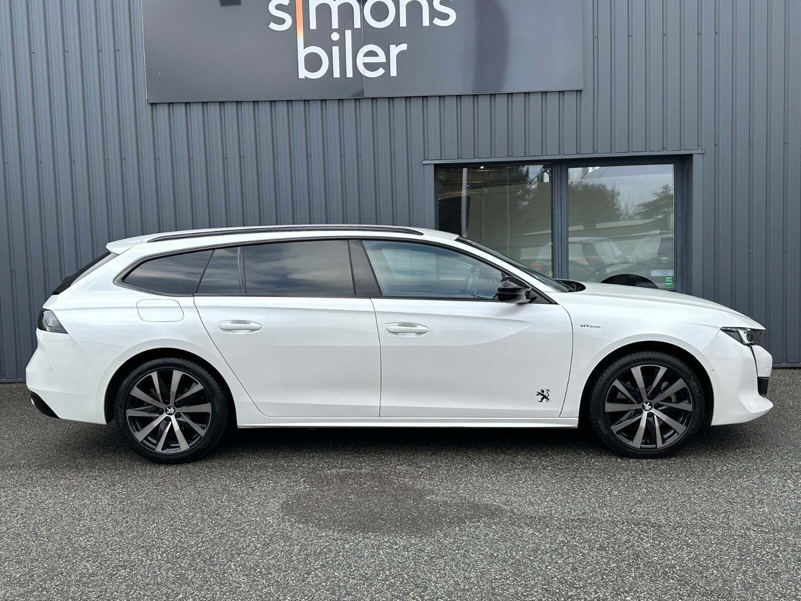 Hvid Peugeot 508 fra 2020