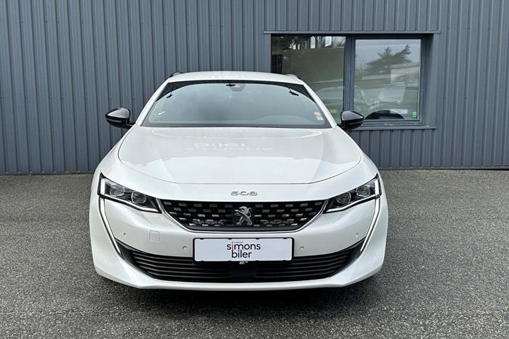 Hvid Peugeot 508 fra 2020
