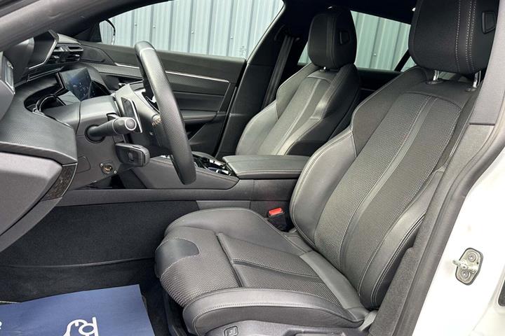 Hvid Peugeot 508 fra 2020