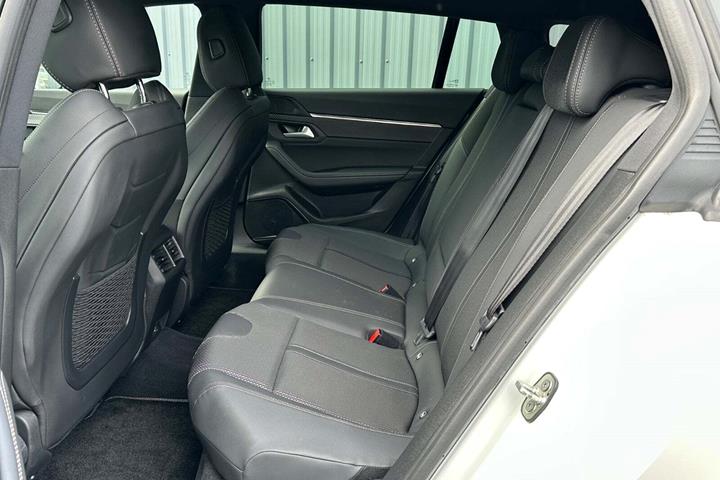 Hvid Peugeot 508 fra 2020