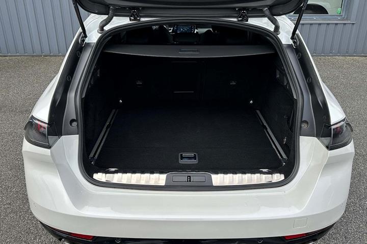 Hvid Peugeot 508 fra 2020