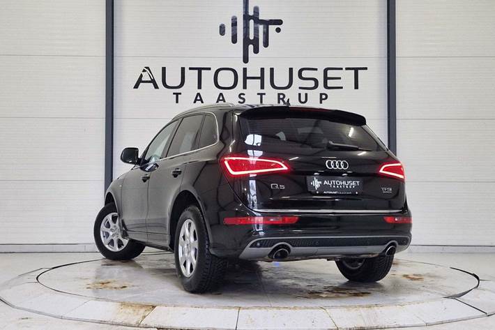 Sort Audi Q5 fra 2016