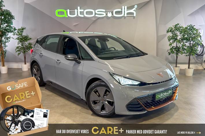 Grå Cupra Born fra 2024 set udefra