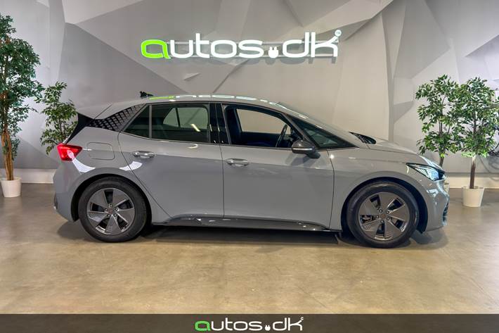 Grå Cupra Born fra 2024