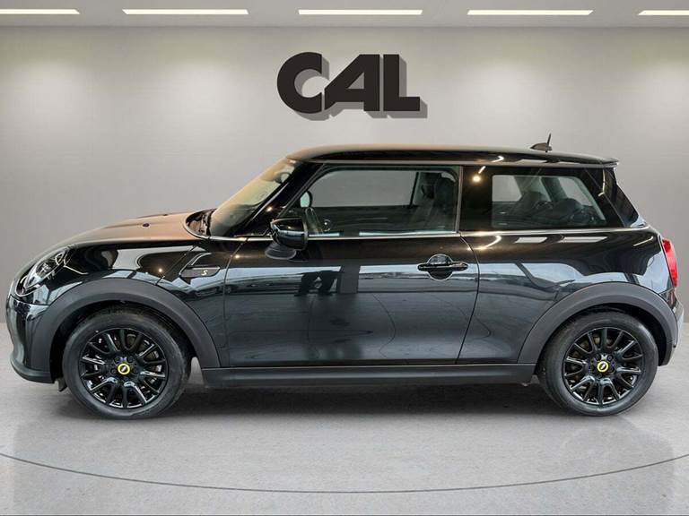 Mini Cooper SE Essential