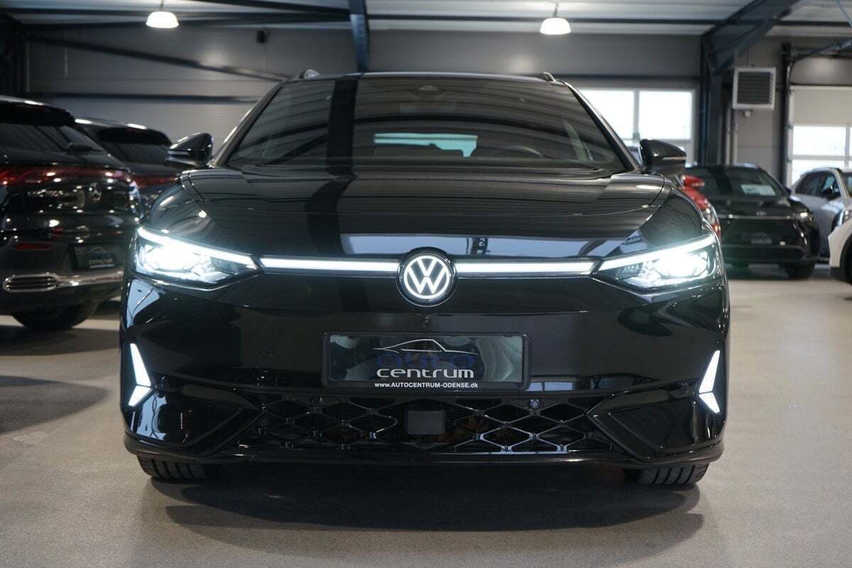 Sort VW ID.7 fra 2025