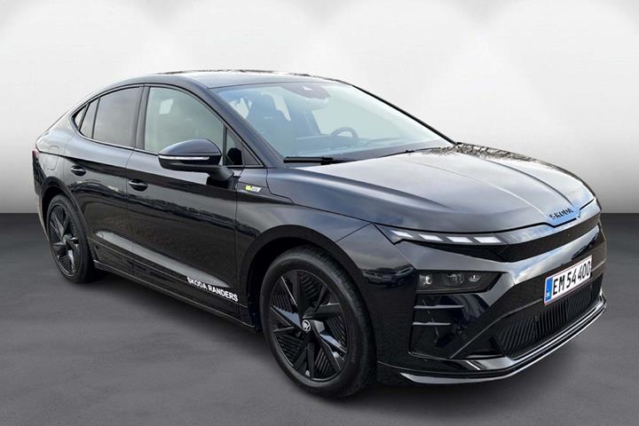Sort Skoda Enyaq fra 2026