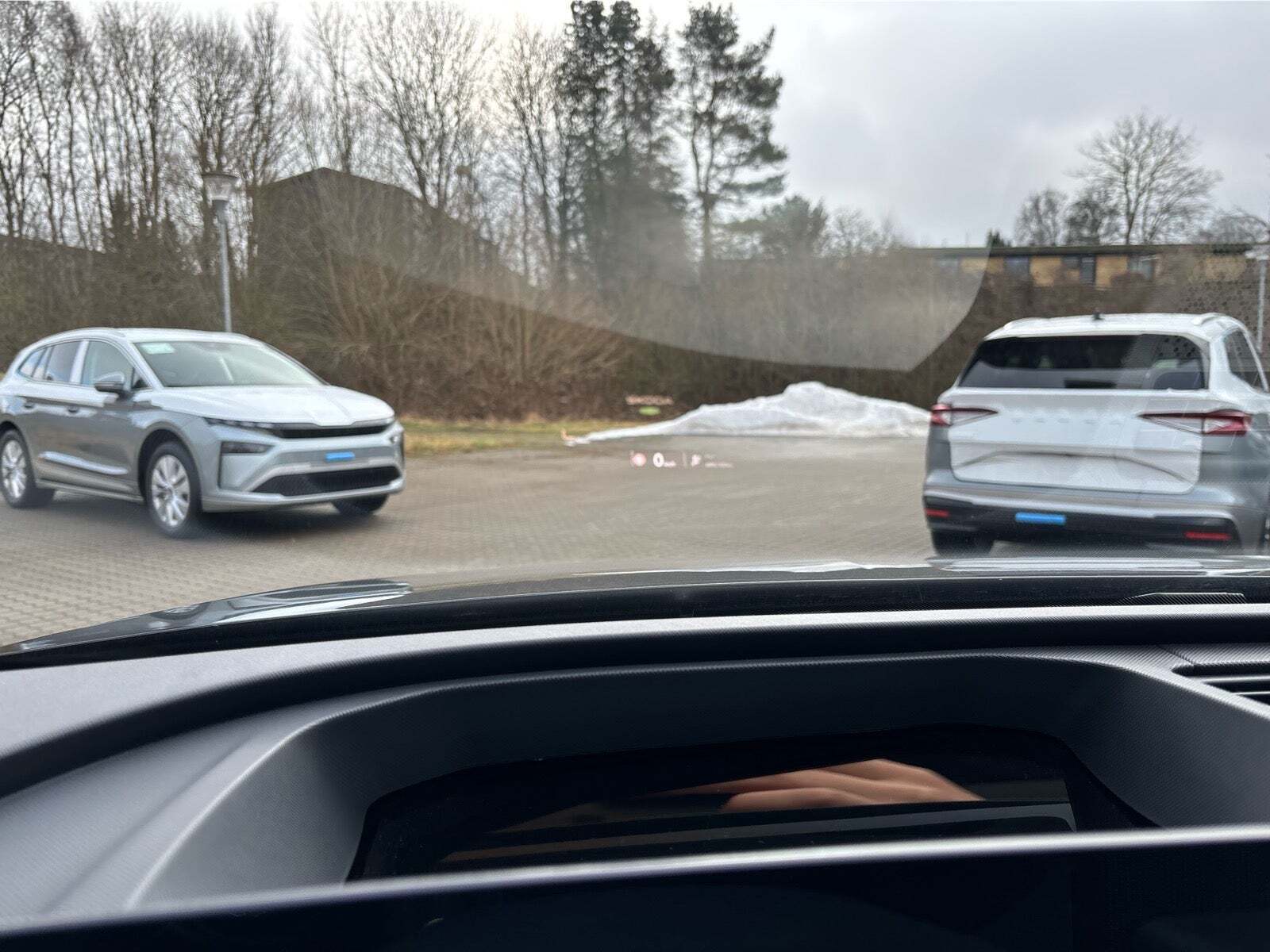 Sort Skoda Enyaq fra 2026