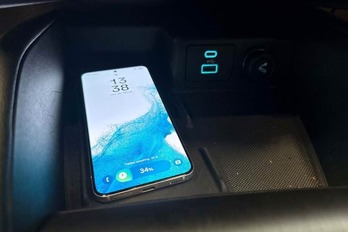 Sort Ford Kuga fra 2020