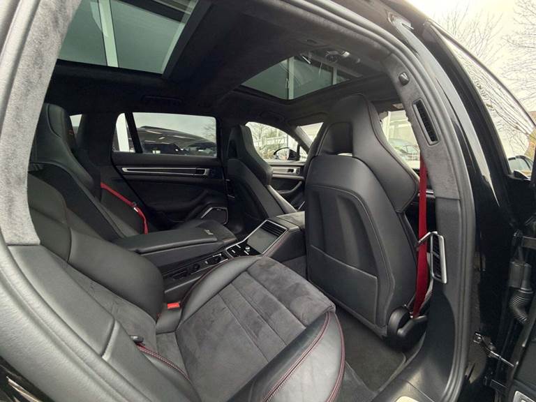 Porsche Panamera GTS 4,0 Sport Turismo PDK