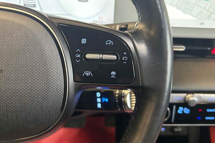 Grå Hyundai Ioniq 5 fra 2022