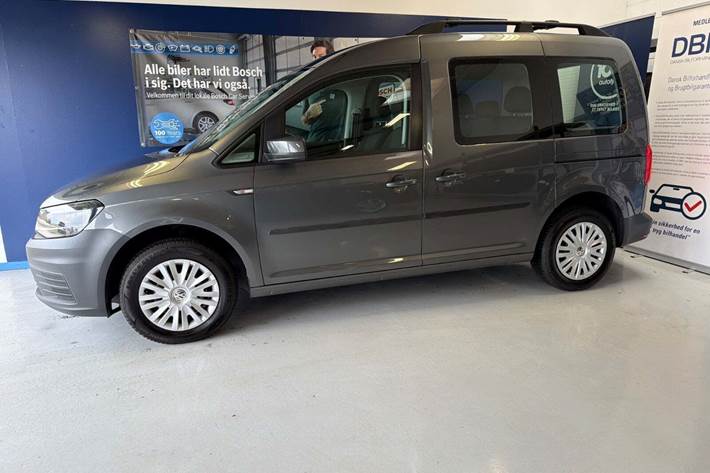 Grå VW Caddy fra 2016