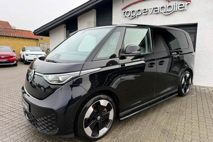 Sort VW ID.Buzz fra 2024 set udefra