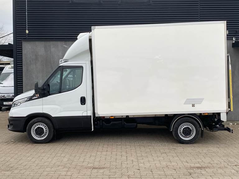 Iveco Daily 3,0 35S18 3750mm D 180HK Ladv./Chas. 8g Aut.