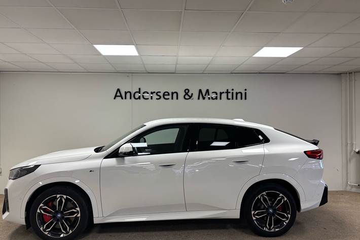 undefined BMW iX2 fra 2025